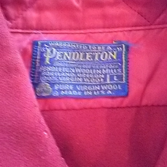 Vintage Pendleton wool shirt - Picture 2 of 3